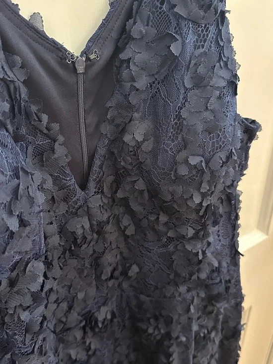 Xscape Navy Floral Lace V-Neck Midi Dress - Picture 4 of 6